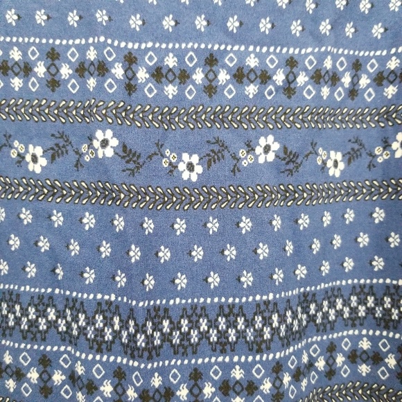 Old Navy Blue Floral Spaghetti Strap Romper - Picture 3 of 5